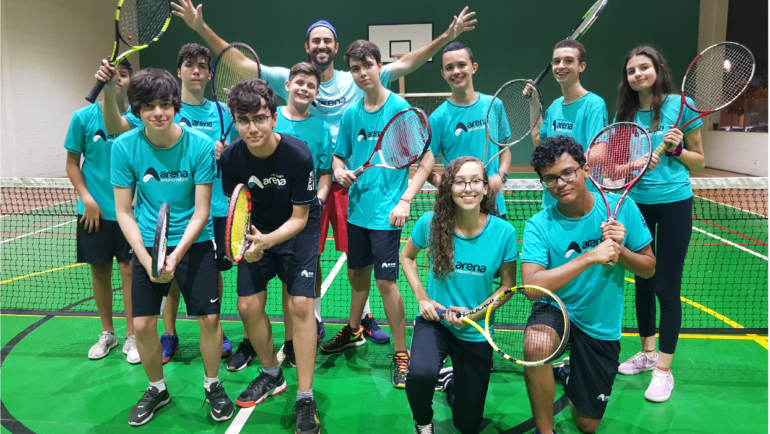 Colégio Arena pioneiro no projeto “Tênis nas Escolas”